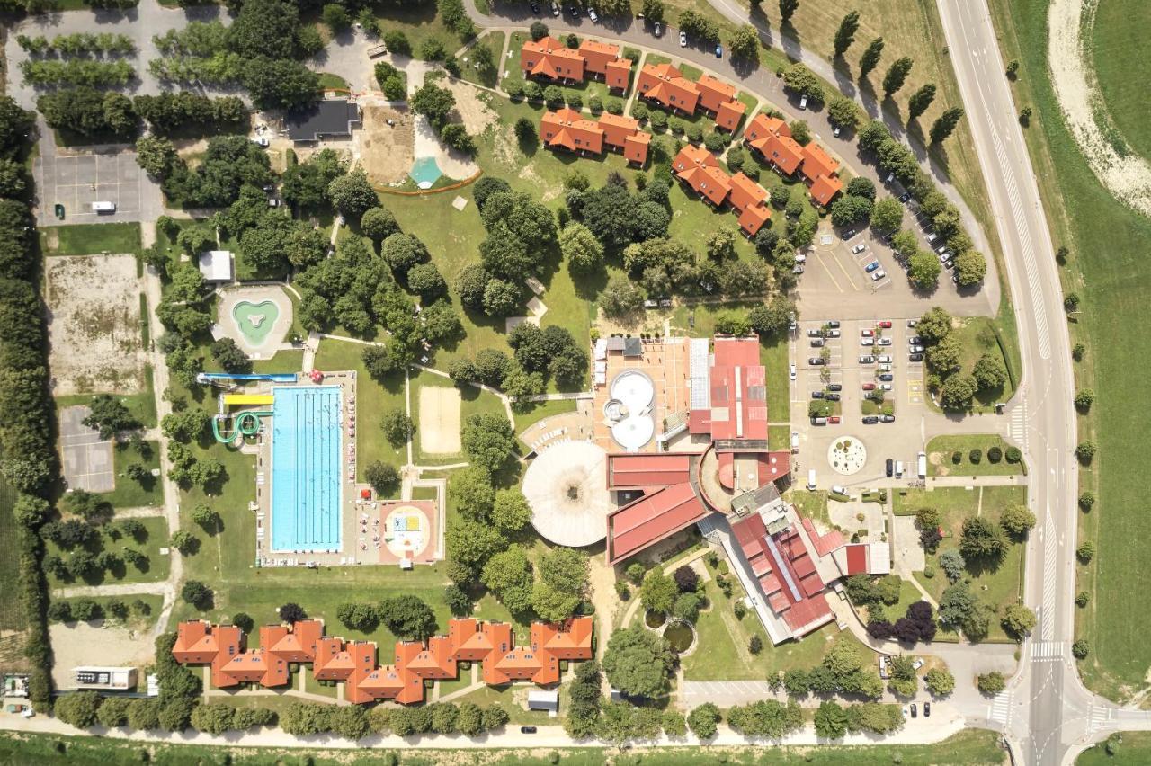 Thermal Resort Hotel 렌다바 외부 사진
