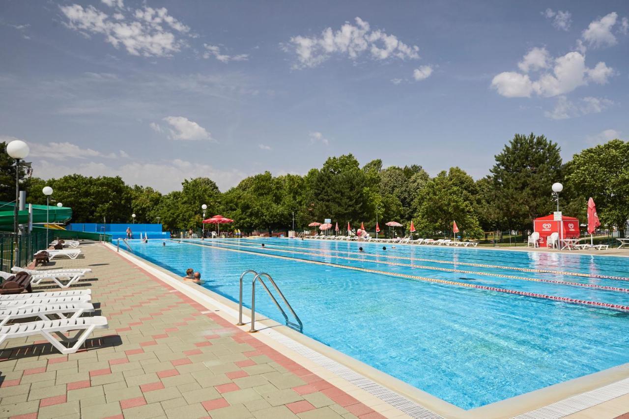 Thermal Resort Hotel 렌다바 외부 사진